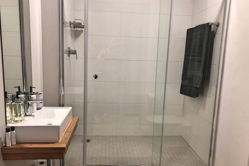 Unique Stay, The Den Apartments Stellenbosch Dış mekan fotoğraf